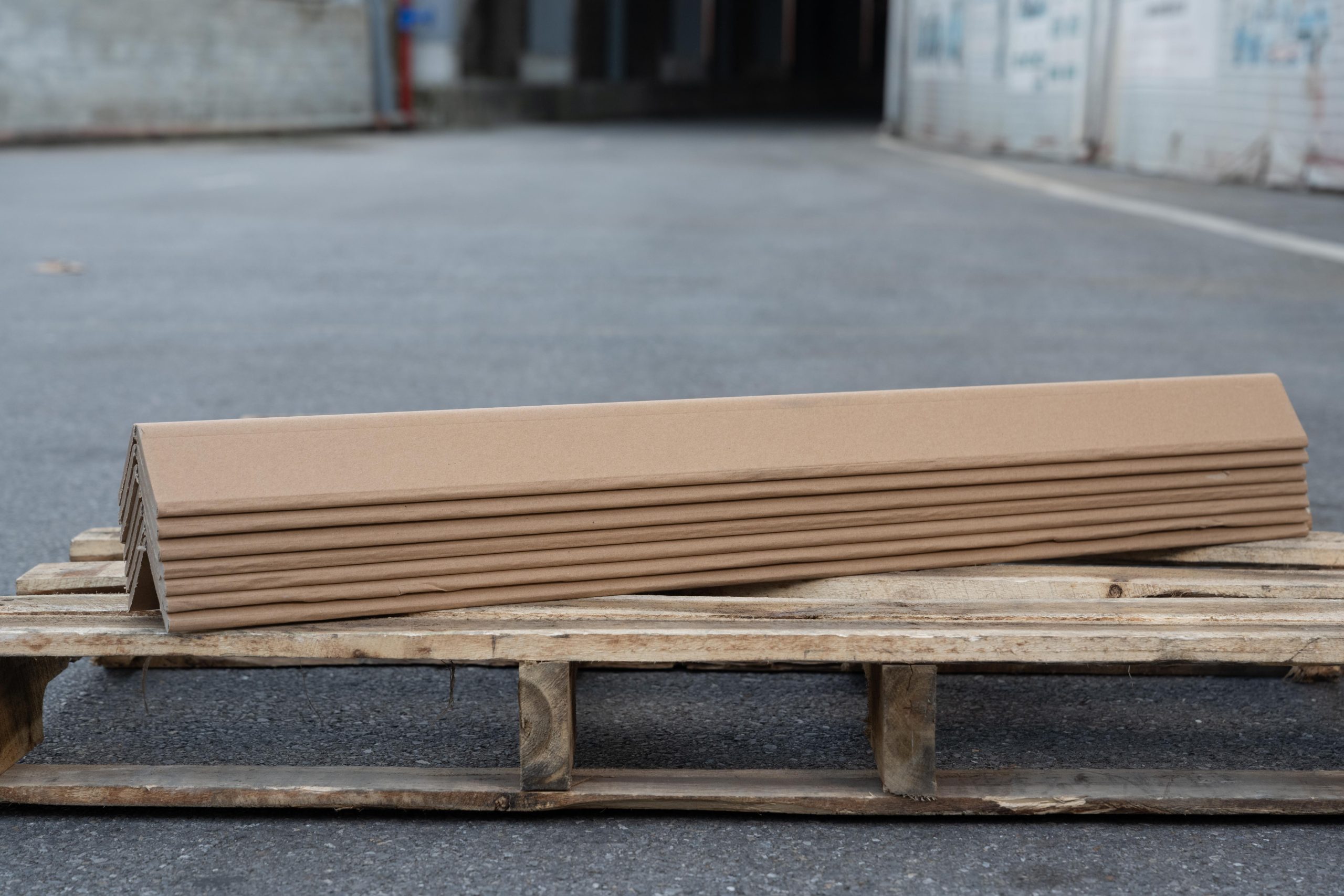 Thanh U và V Carton